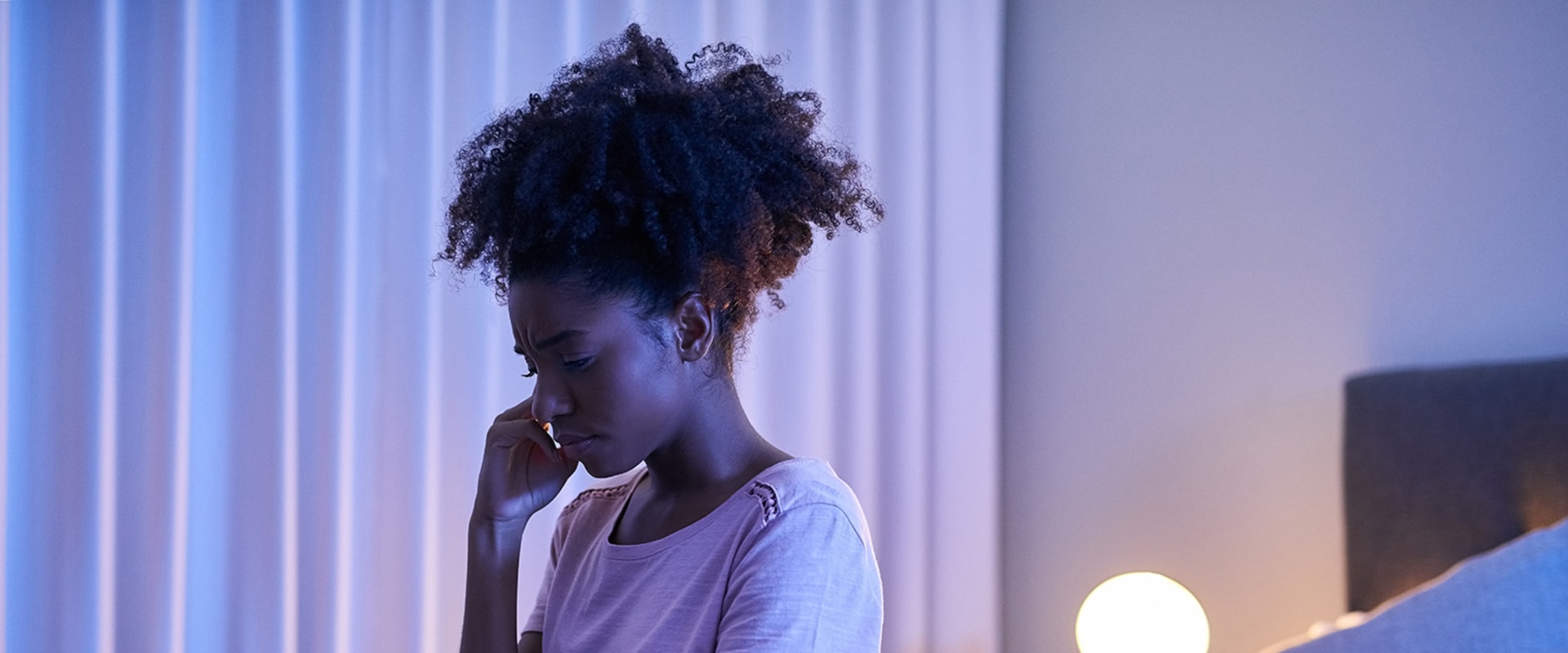 What are 3 signs of secondary trauma?