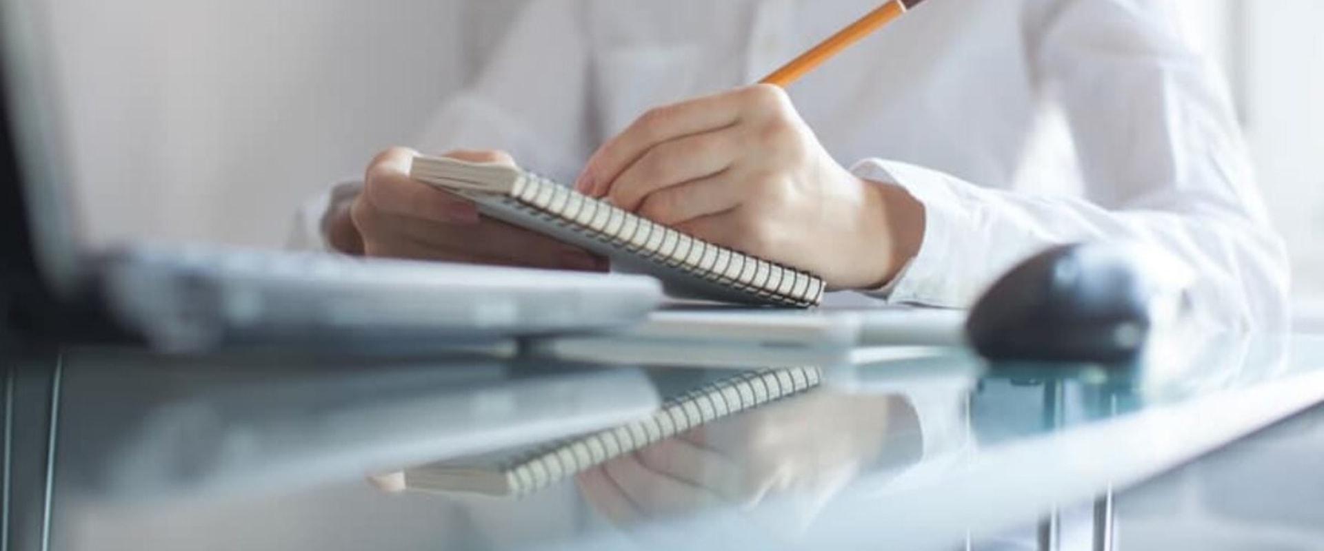 How do i make a checklist for a caregiver?