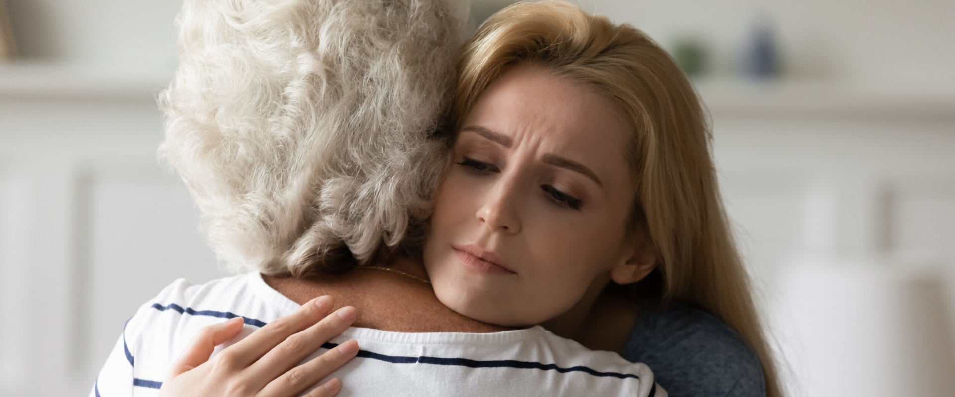 Which of the following are symptoms of caregiver stress?